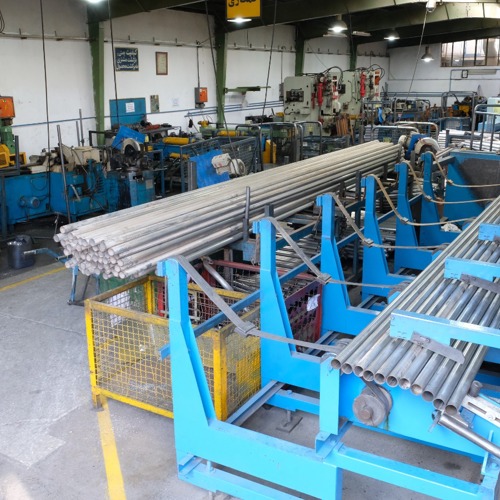 کارگاه ها و فضاهای اشتراکی