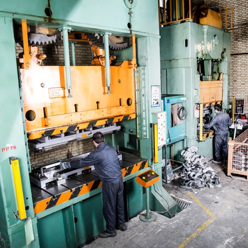 کارگاه ها و فضاهای اشتراکی