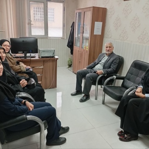 رویکردهای نوین کارآفرینی و مدیریت هزینه در تولید قطعات خودرو مرکز آموزش علمی کاربردی قطعه سازان فجر میثاق